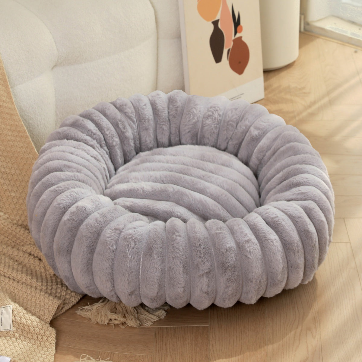 Experience Ultimate Comfort with Our Long Plush Round Pet Bed